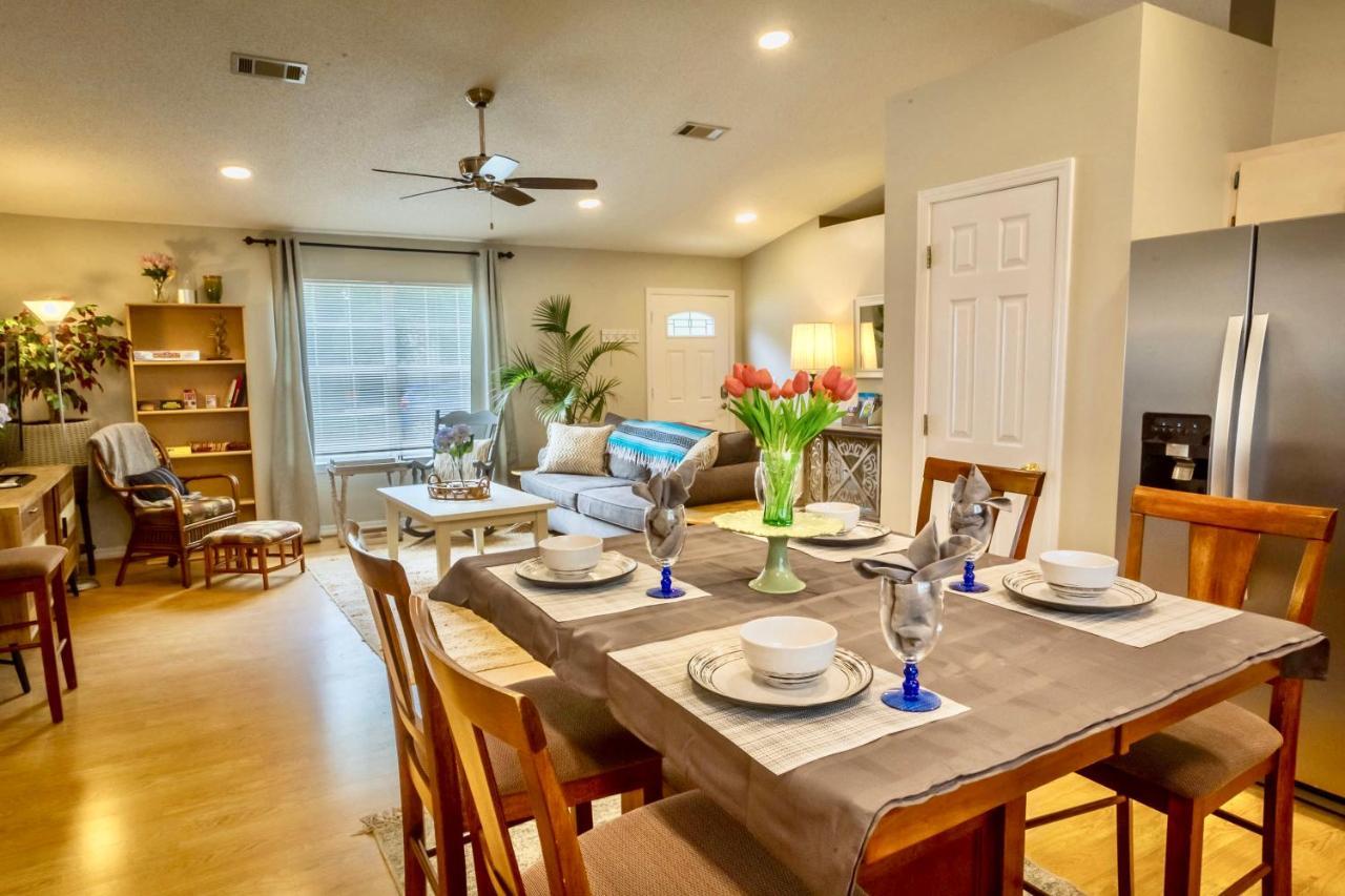 Life'S A Breeze! Updated 3B Home 10 Min To Beach! Gulf Breeze Exterior foto